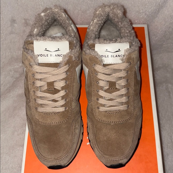 NWT VOILE BLANCHE JULIA Brown Pump Fur Suede
Sneakers - Picture 9 of 16
